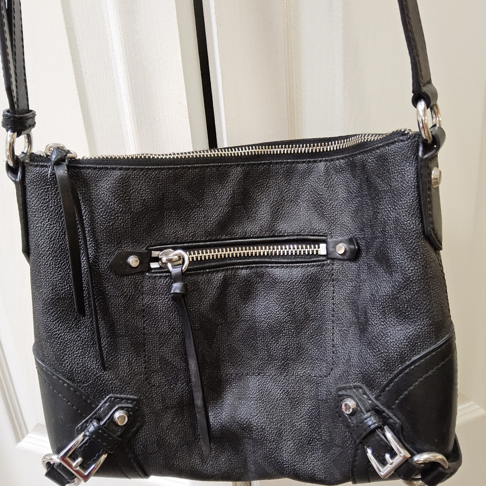Stylish Michael Kors Black Leather Shoulder Bag
